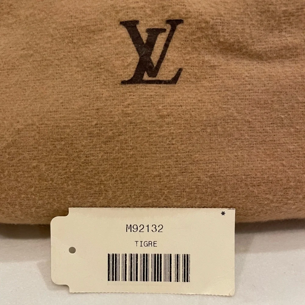 Louis Vuitton Damier Sauvage Leather Tigre Handbag - Picture 2 of 14